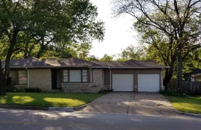 4740 Trail Lake Drive - 4740 Trail Lake Drive, Fort Worth, TX 76133