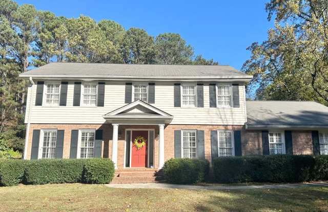 Fabulous Dunwoody Property Situated in a Perfect Location! Hardwoods, Stainless, Granite! - 1530 Cedarhurst Drive, Dunwoody, GA 30338