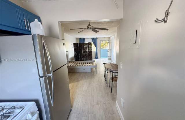 631 Jefferson Ave photos photos