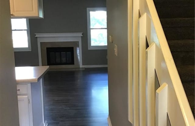 6066 Southbay Drive Gallery 2