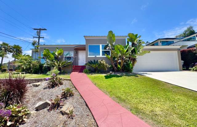 3bd/1ba OB Home with OCEAN VIEWS! Hardwood floors, fenced yard, garage, laundry! photos photos
