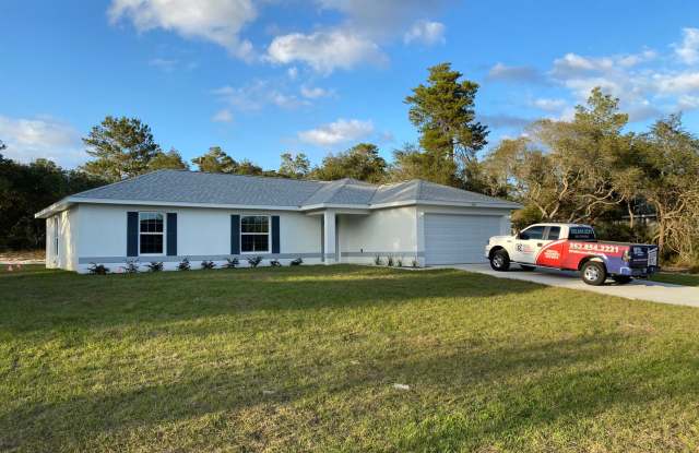 Desirable SW Ocala Neighborhood 3/2/2 **WON'T LAST** Gallery 3
