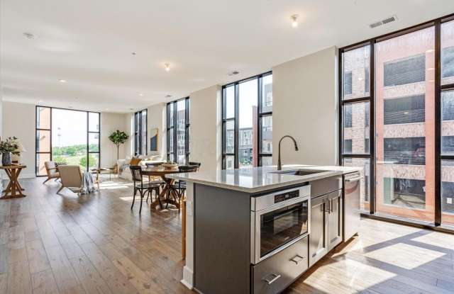 6745 Longshore Street Gallery 3