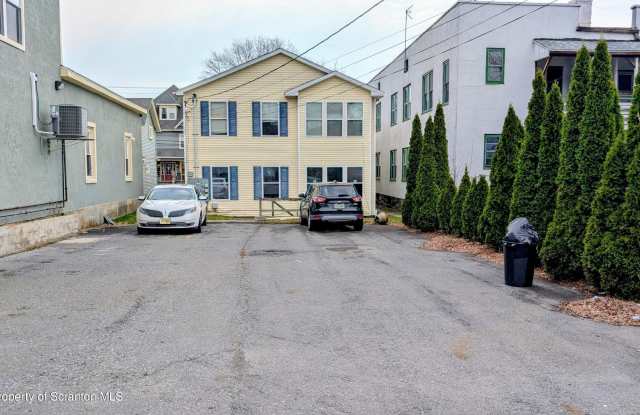 114 Prospect Avenue unit: 4 photos photos