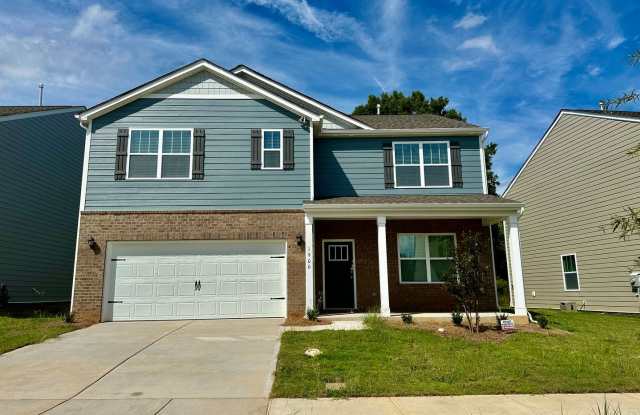 Spacious 5-bedroom home in Monroe, NC! photos photos