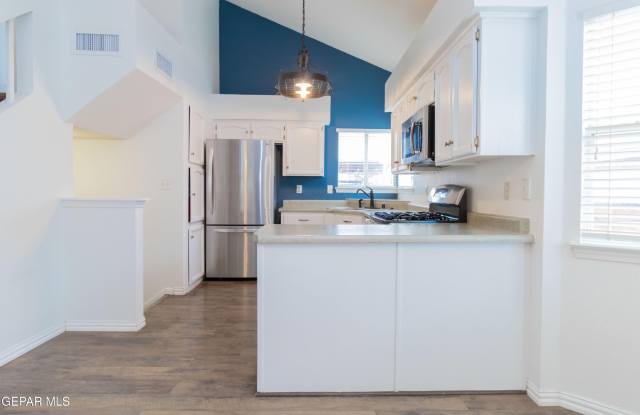 1544 CHEROKEE RIDGE Drive Gallery 3