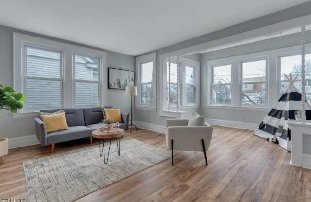 252 Ampere Pkwy Gallery 3