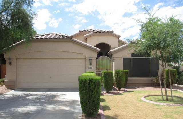 10931 W Roanoke Ave - 10931 West Roanoke Avenue, Avondale, AZ 85392