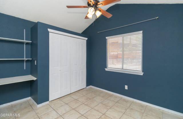 1544 CHEROKEE RIDGE Drive Gallery 4