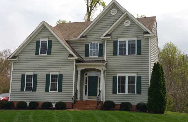 Stunning and Luxurious 4 Bedroom 2.5 Bath Home in the Crosspoint Subdivision Gallery 3