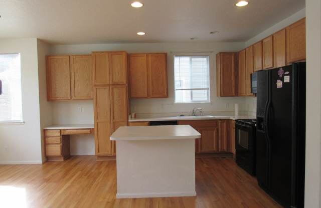 1652 Crestview Lane Gallery 3