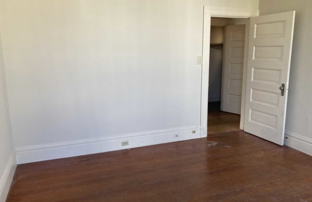 1430 Hayes Street Gallery 4