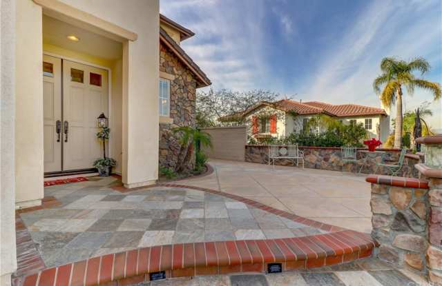 1841 S Floyd Court Gallery 3