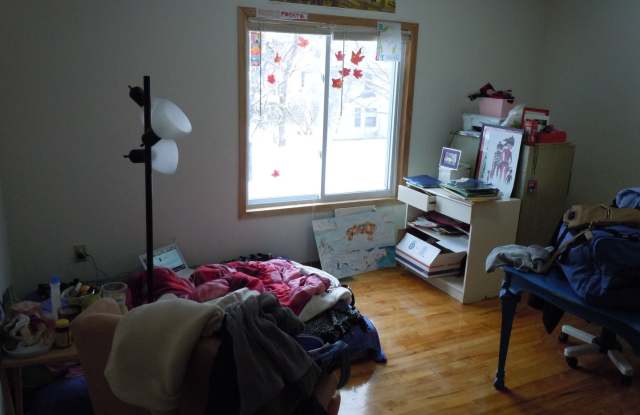 Beautiful 5 Bedroom In Como available September 2027 Gallery 4