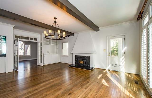 1685 Brandon Hall Drive Gallery 4