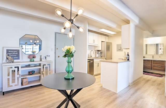 4801 East 9th Avenue photos photos