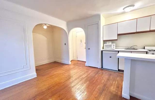 398 East 52nd St. - 398 East 52nd Street, New York City, NY 10022