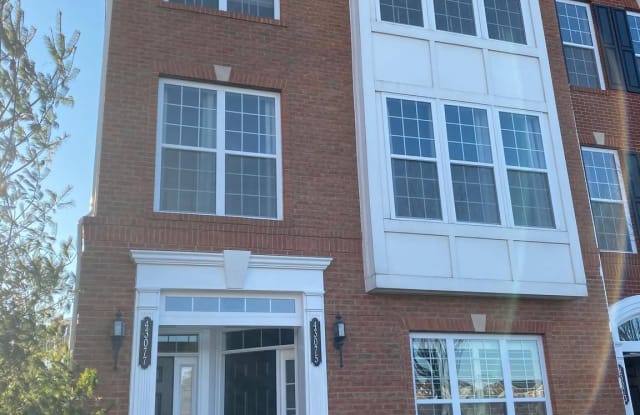 43075 THOROUGHFARE GAP TERRACE - 43075 Thoroughfare Gap Terrace, Loudoun Valley Estates, VA 20148