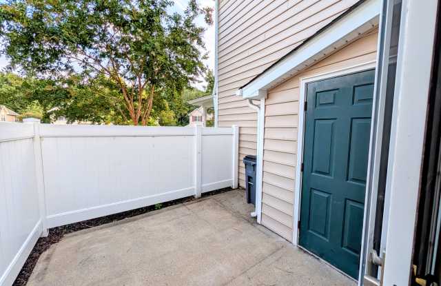 4666 Twin Hickory Lake Drive Gallery 2
