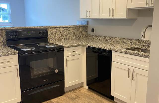 18272 Sidney Avenue - 2 photos photos