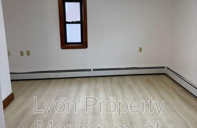 262 Illinois Gallery 4