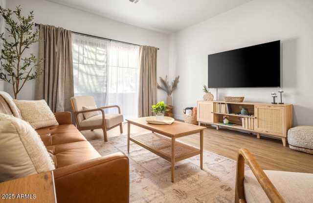 525 N MILLER Road unit: 102 photos photos