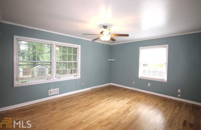 1404 Drayton Woods Dr Gallery 4