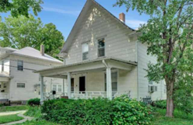 1717 S 13th photos photos