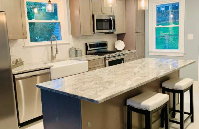 220 Sandy Beach Road Gallery 2