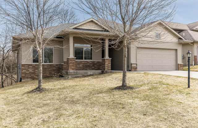 3223 Kelsey Ln - 3223 Kelsey Lane, Coralville, IA 52241 3223 Kelsey Ln - 3223 Kelsey Lane, Coralville, IA 52241