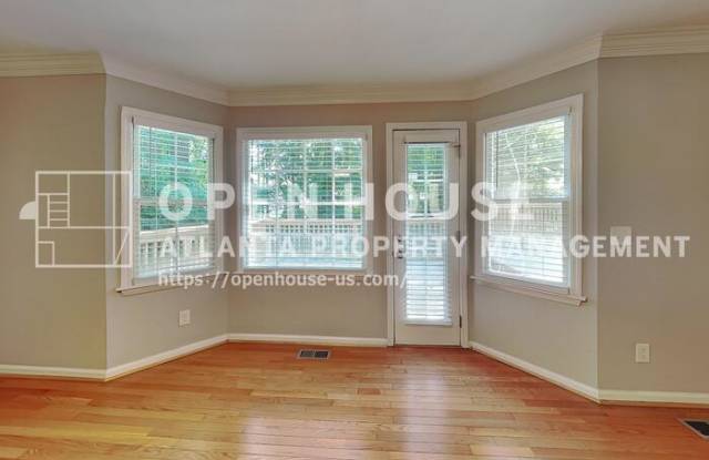 3371 Chatsworth Way Gallery 3