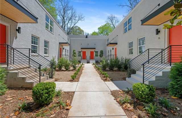 237 Howard Street NE 2 photos photos