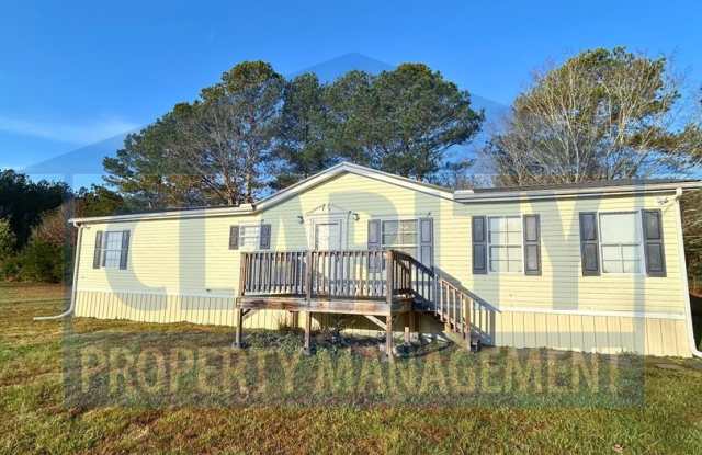 Three bedroom, single level home in Old Fort, TN! - 228 White Road, Bradley County, TN 37362