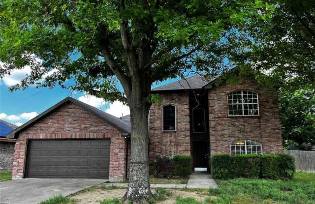 1508 YELLOWBIRD Court - 1508 Yellowbird Court, DeSoto, TX 75115