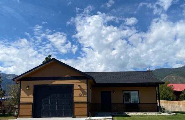 228 Trails End photos photos