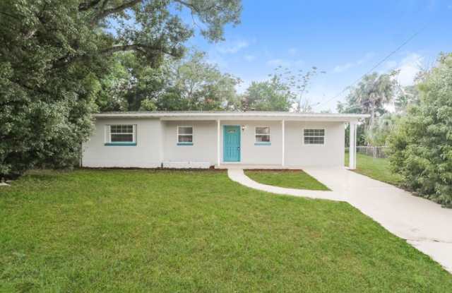 1542 Hudson Court - 1542 Hudson Court, Pine Hills, FL 32808