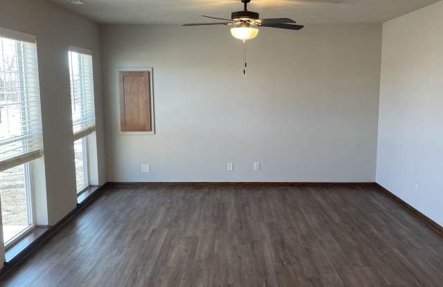 1332 Cedar Cove Road - 1 Gallery 3