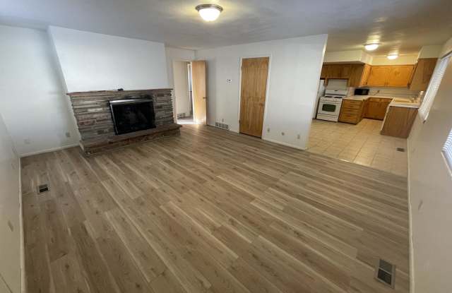 1415 S 280 East Gallery 3