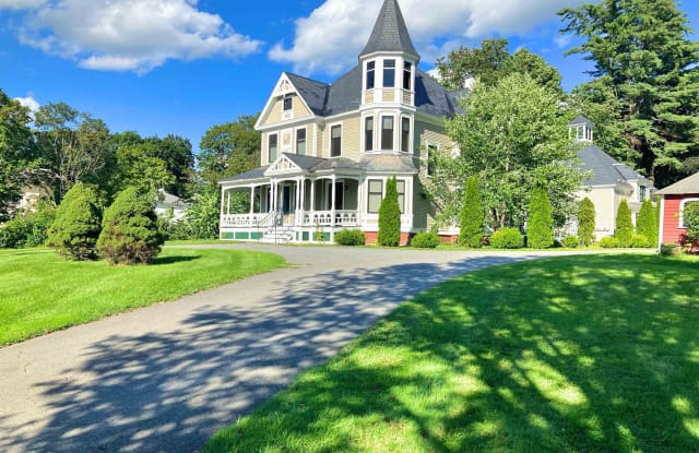 28 Main Street - 28 Main Street, Walpole, NH 03608