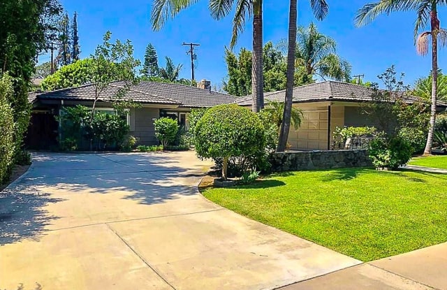 916 W Santa Clara Avenue - 916 West Santa Clara Avenue, Santa Ana, CA 92706
