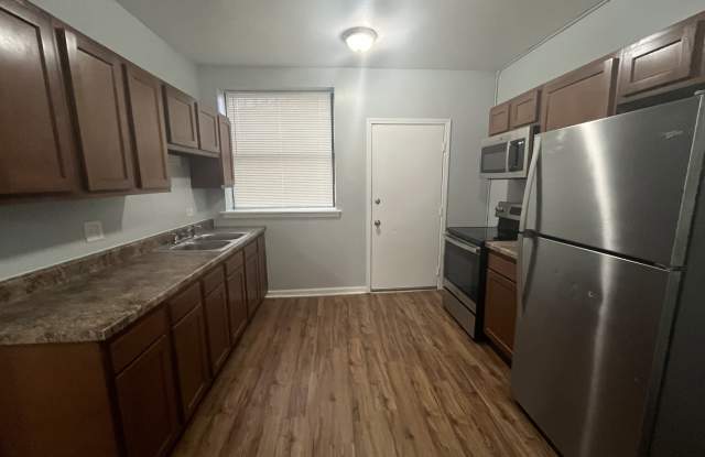 9 North Keeler Avenue - 305 photos photos