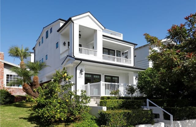 613 Iris Avenue - 613 Iris Avenue, Newport Beach, CA 92625