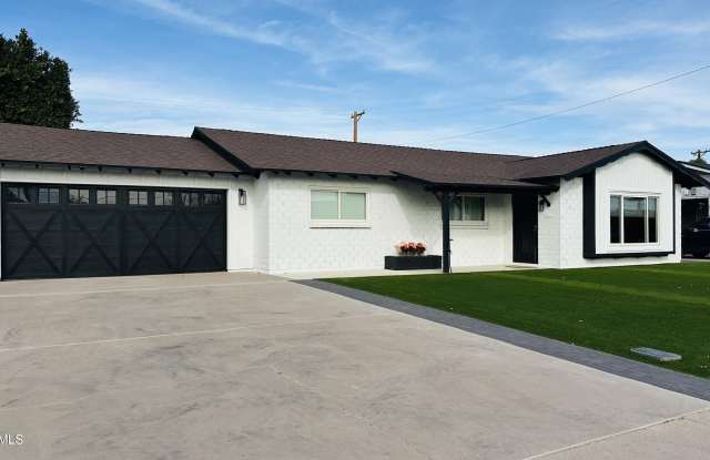 8240 E TURNEY Avenue photos photos