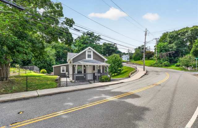 83 Mountain Avenue Gallery 3