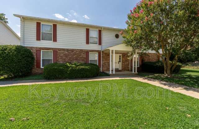 1030 Carriage Drive photos photos