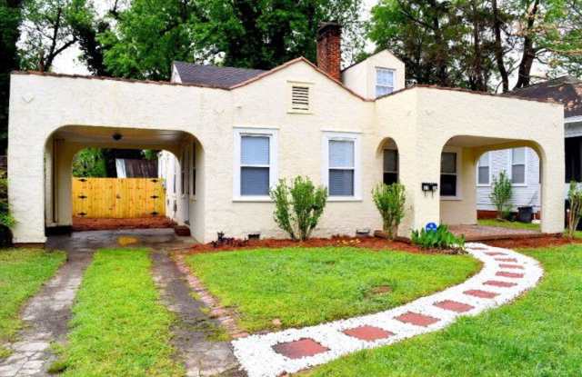 Cozy 3 bedroom home photos photos