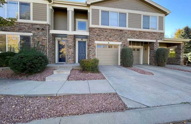 Spacious 2 Bed, 2 Bath + Office Townhome with Attached Garage | Broadlands Community Gallery 3