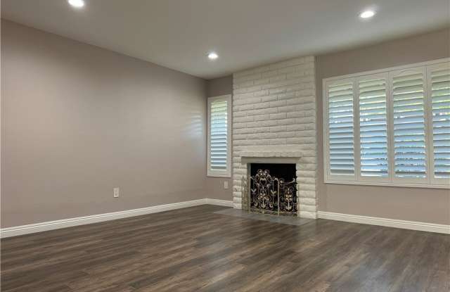 5323 Humboldt Drive Gallery 2