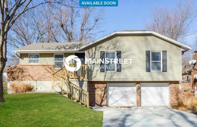 305 Southeast Westminister Road photos photos