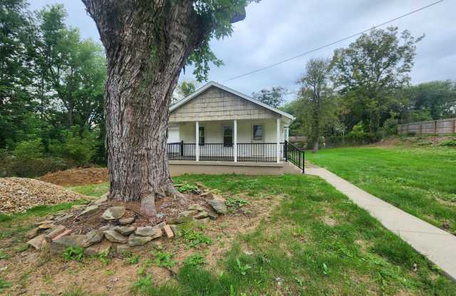 155 Forest Dr Wintersville, Ohio Gallery 1